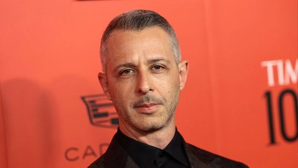 Jeremy Strong Says Viral New Yorker Profile Was “15 Minutes of Shame” | THR News