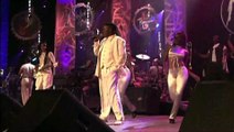 Let's Groove - Earth, Wind & Fire (live)