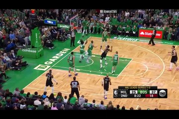 Grant Williams Walls Off Giannis