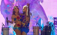 Paraibano natural de Sousa sobe no palco e dança “Envolver” com Anitta durante show em Olinda