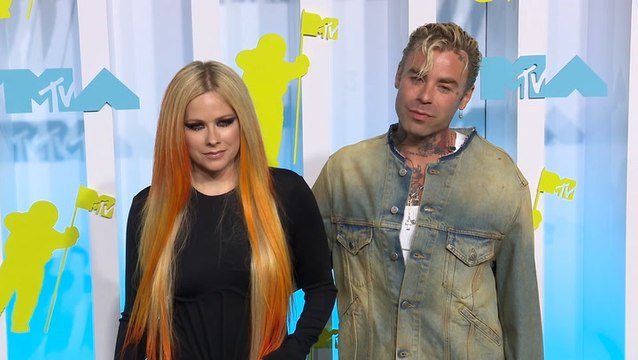 Avril Lavigne & Mod Sun Split & Call Off Engagement After 2 Years Together