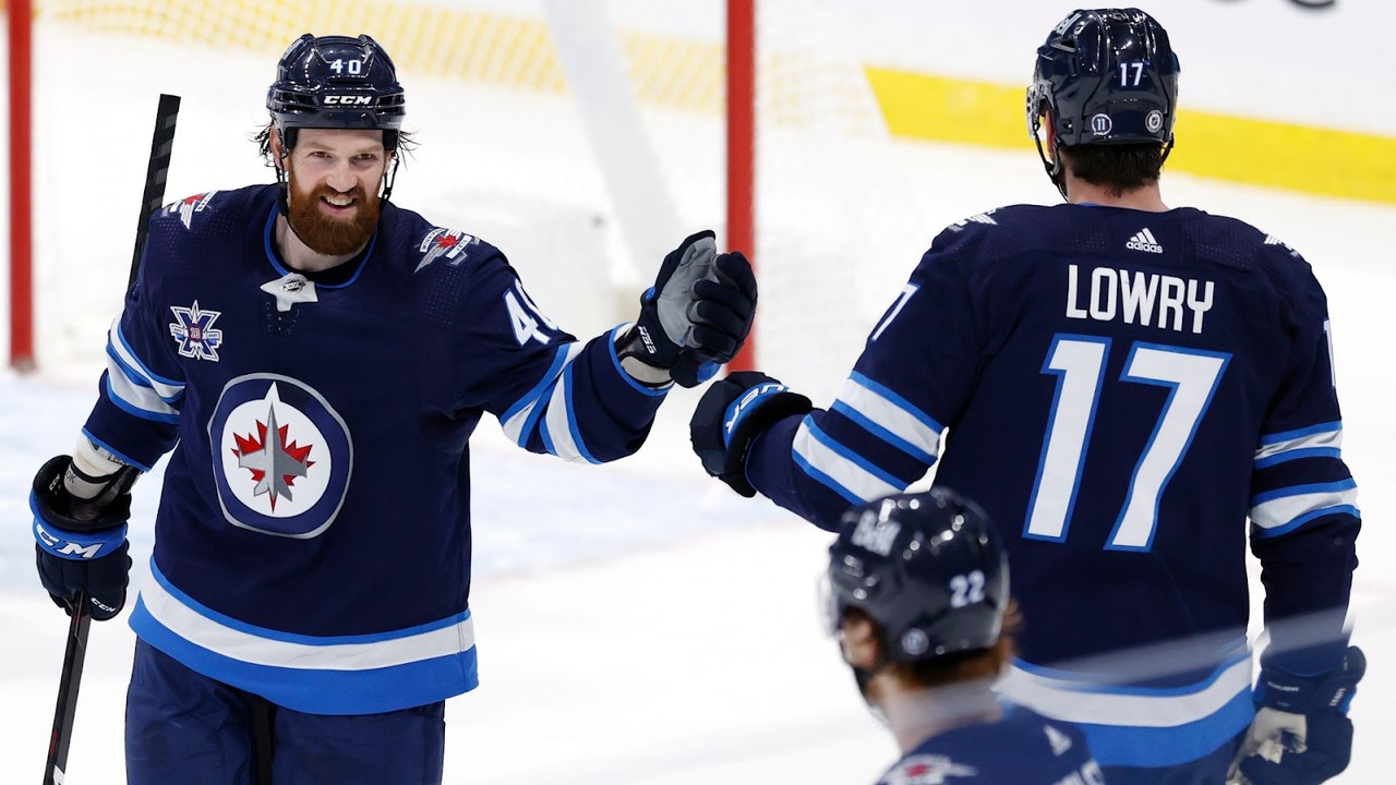 NHL Triple Shot 2/22: Jets (-1.5), Coyotes (+1.5), Blackhawks (+2.5)