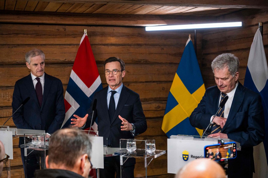 Nato-Beitritt: Finnland  und Schweden gehen 'Hand in Hand'