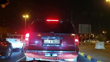 15- قصة مطلوب القبض على صاحب هذه الصورة !! سوالف طريق