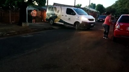 Após várias tentativas de reanimação, mulher morre no bairro Guarujá