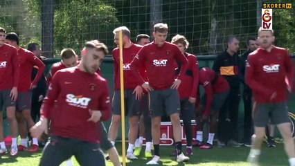 Galatasaray, Süper Lig hazırlıklarını sürdürüyor