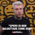 Fedez balbetta durante una diretta sul web: fan in ansia per la sua salute