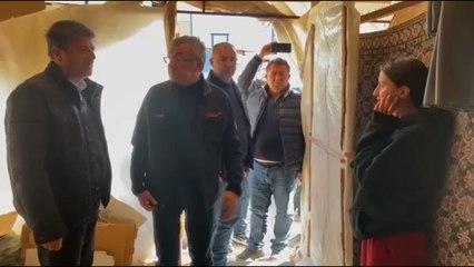 1 Adıyaman'da 13 Aile Çadırda Yaşıyor 🏕️