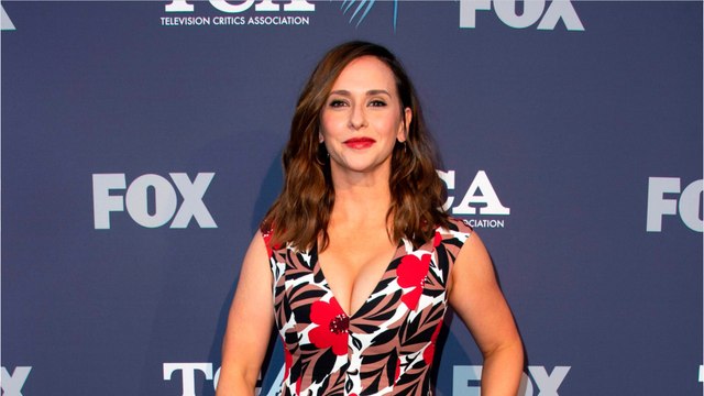 Voici - Qui est cette personne ? : Jennifer Love Hewitt méconnaissable au naturel, les internautes divisés