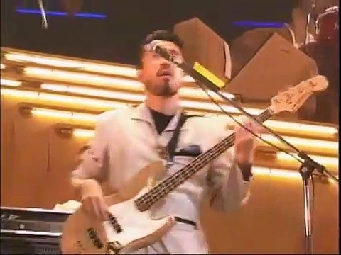 (3)米米CLUB - 愛Knowマジック（DECADENCE 疑惑の多様ショー“素直なパパ編”）