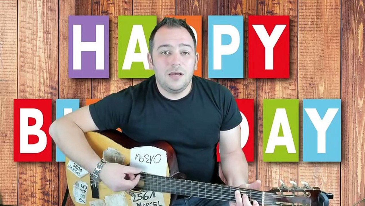 Happy Birthday, Dustin! Geburtstagsgrüße an Dustin