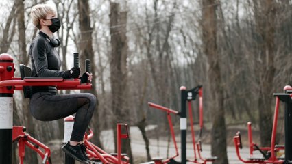 Outdoor gym girl workout video