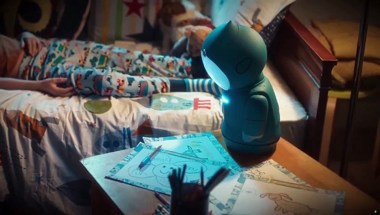 good for kide Moxie a smart robot companion teaches children life lessons