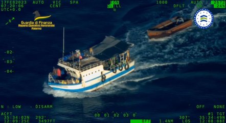 Download Video: Immigrazione clandestina, fermati 5 scafisti (23.02.23)