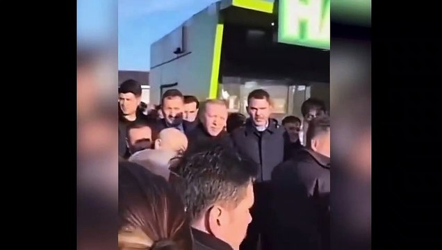 Gaziantepli depremzede Erdoğan'ın gözünün içine baka baka şikayetlerini anlattı