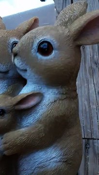 POTEY Garden Statues, Rabbit Garden Sculptures & Statues Outdoor with Solar Lights, Garden Decor Housewarming Gifts Lights for Patio, Yard, Balcony Decorations (Rabbit Family) Patio, Lawn & Garden