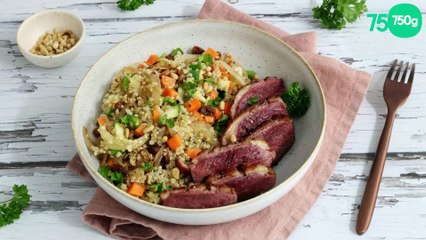 Download Video: Salade de quinoa aux oignons épicés, crudités et Magret de Canard à la plancha