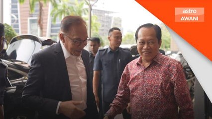 PM guna beg fail songket Sarawak bawa dokumen