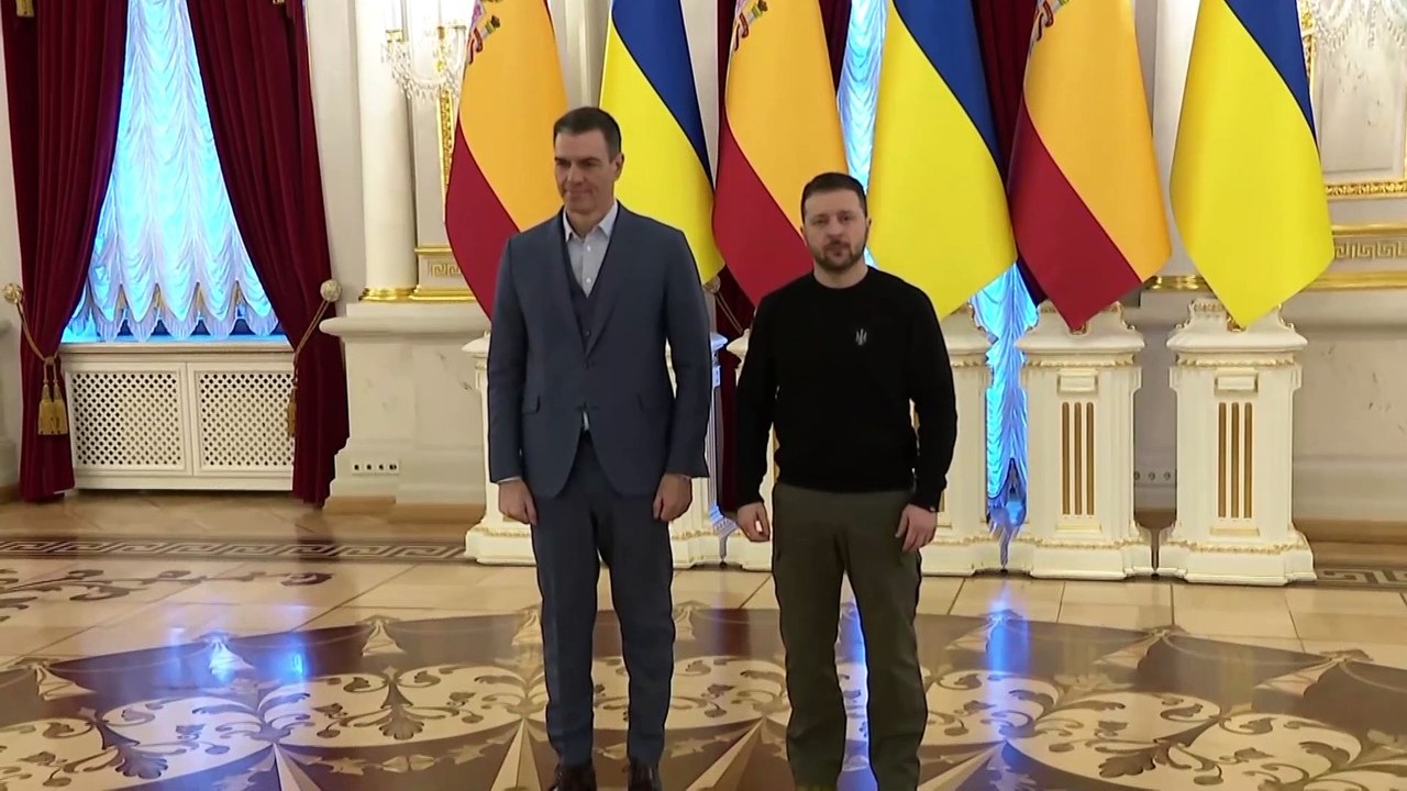 Sánchez anuncia que aumentará de seis a 10 los tanques 'Leopard' que enviará a Ucrania