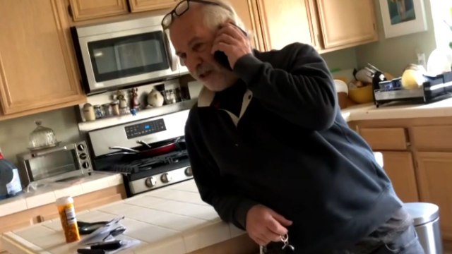 Woman enlists help of dad's Oscar-level acting to surprise mom on her birthday