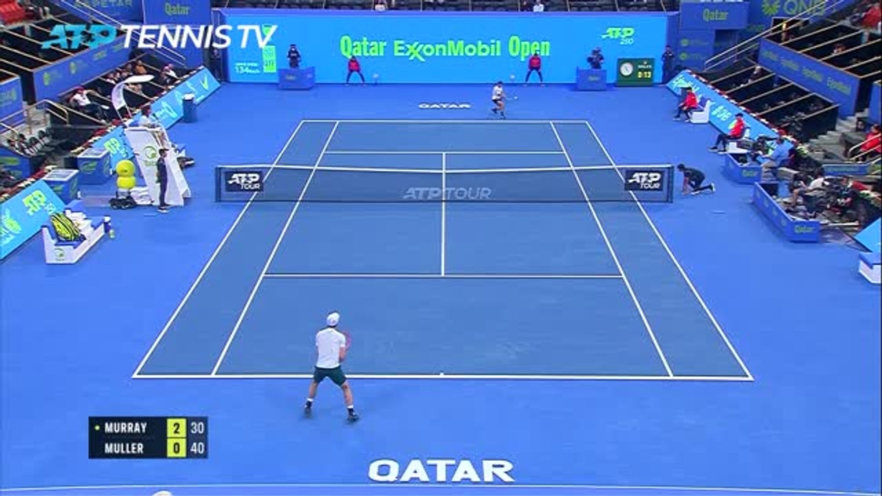 Murray into first semi-final for eight months