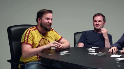 CARDS AGAINST HUMANITY - Games Night