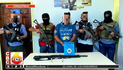 Capturan al supuesto asesino de un agente policial