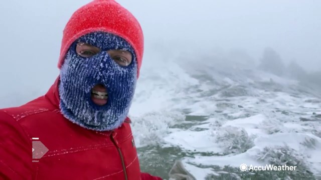Intense winds lead to blizzard conditions in Southern California