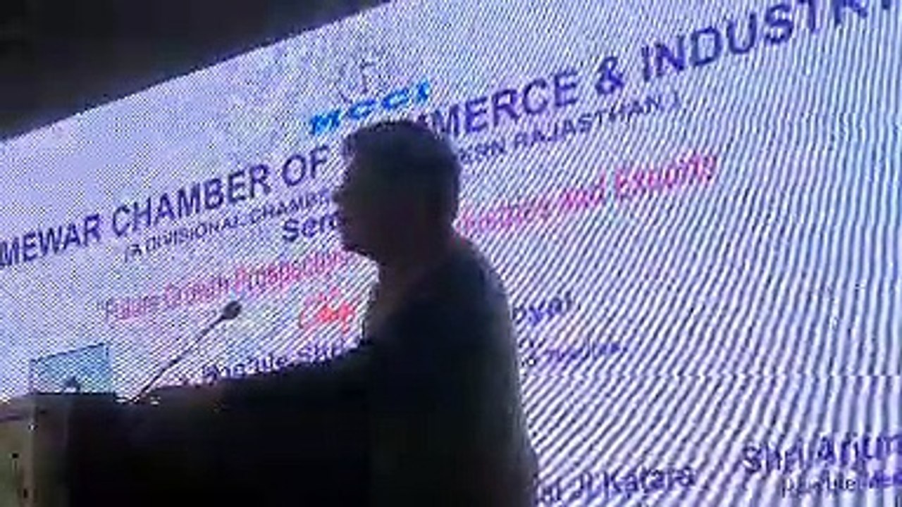 फाइबर से फैशन पर दें ध्यान, तभी 100 बिलियन पहुं...