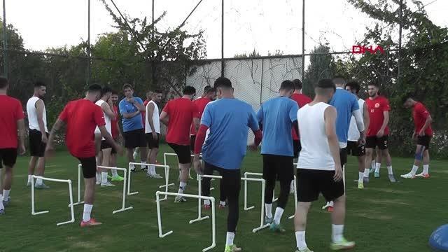 SPOR Batman Petrolspor ve Siirt İl Özel İdaresi Spor, depremzedeler için dostluk maçı yapacak