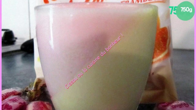 Panna-cotta aux Bêtises de Cambrai citron-framboise