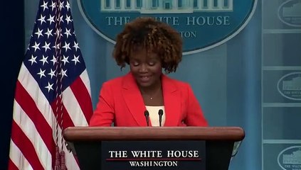 Karine Jean-Pierre chama Presidente Obama a Joe Biden