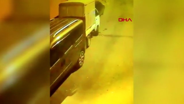 Beyoğlu'nda 6 otomobil çalan 2 şüpheli yakalandı