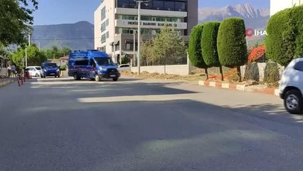 Katil zanlısı damat mahkemede öldürdüğü kayınvalidesini suçladı