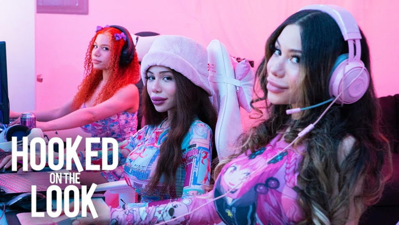 Gamer Triplets Get Matching Plastic Surgery | HOOKED ON THE LOOK - video Dailymotion