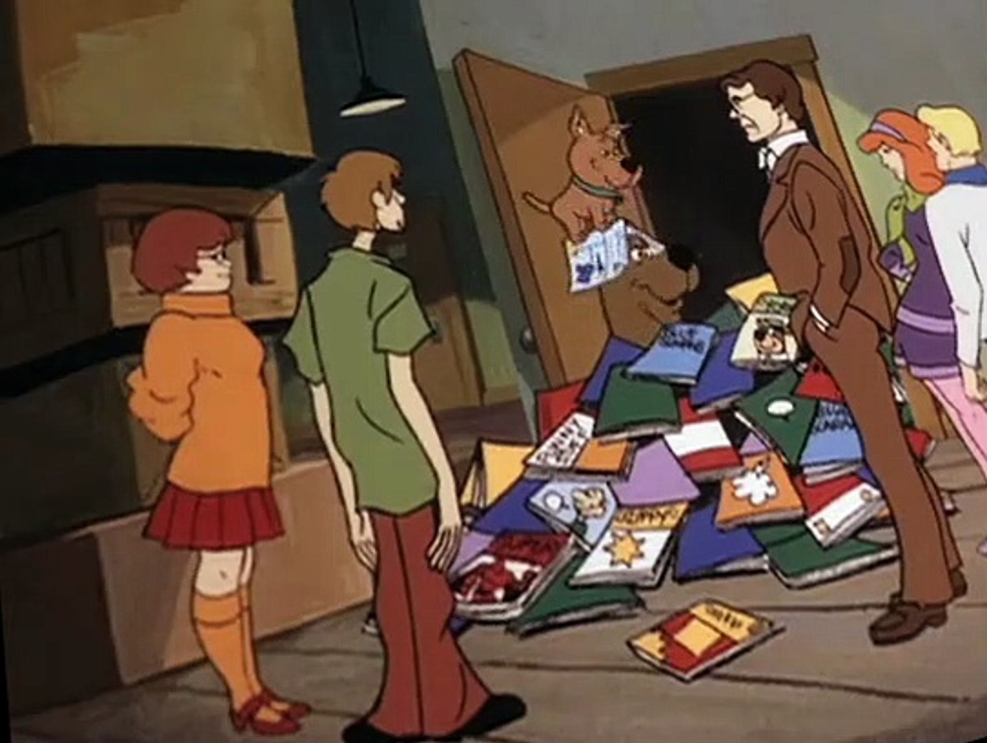 Scooby Doo and Scrappy Doo Scooby Doo and Scrappy Doo 1979 S01 E001 The Scarab Lives