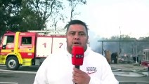 ¡Lamentable! Voraz incendio consume tres casas y un taller en Las Flores, Villa de San Antonio