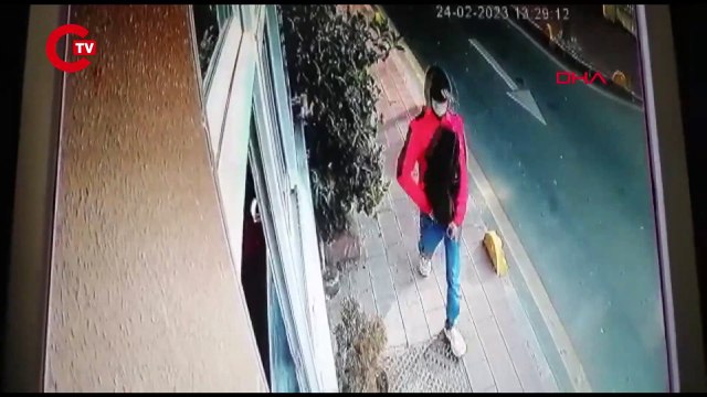 Fatih'te dehşet Pompalı tüfekle komşusunu vurdu mp4