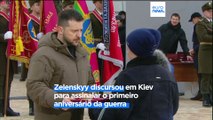 Um ano de guerra na Ucrânia: Zelenskyy lembra 