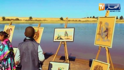 ورقلة إسلام معروف يتفنن في الرسم على اللوحات الرملية