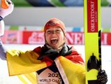 Skispringerin Katharina Althaus springt im zweiten Durchgang zu Gold
