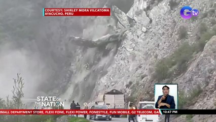 Malalaking bato, bumagsak at humarang sa kalsada | SONA