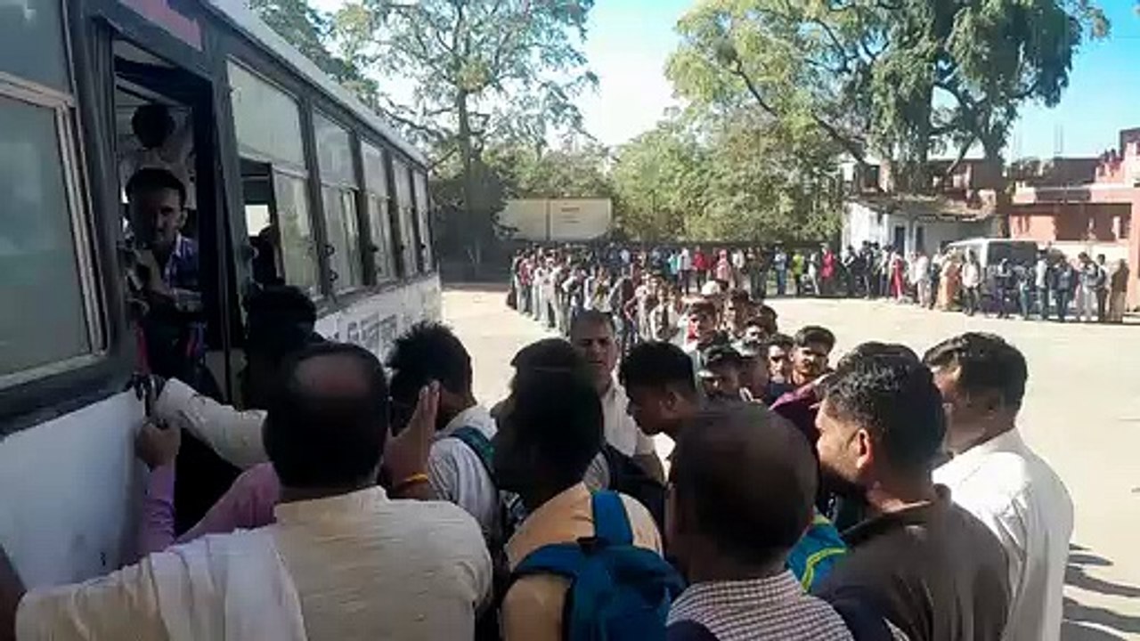 परीक्षा के लिए पहुंचना बना 'अग्नि परीक्षा'