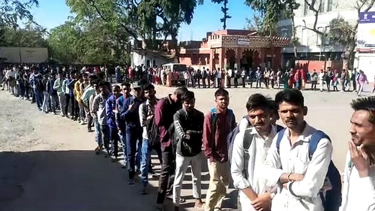 परीक्षा के लिए पहुंचना बना 'अग्नि परीक्षा'