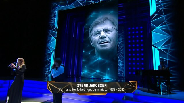 SOLEIMA feat. MATTHIAS HEISE - Go´ nu nat | De Største Øjeblikke | 2022 | TV2 Play - TV2 Danmark