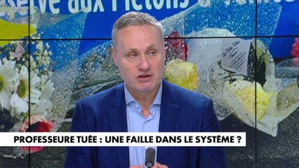 Télécharger la video: Jean-Sébastien Ferjou : «L’état de santé mentale des adolescents s’est mis à se dégrader à partir du moment où l’usage des réseaux sociaux s’est répandu»