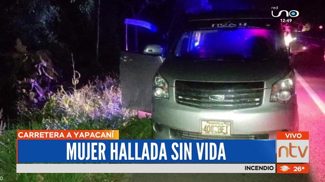 Encuentran el cuerpo sin vida de una mujer, abandonado fuera de su vehículo, en la carretera entre Santa Cruz y Cochabamba