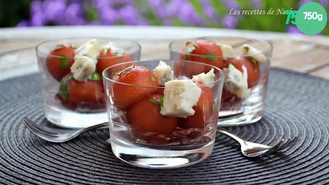 Verrines de melon mariné au Porto et au basilic, gorgonzola et pancetta grillée