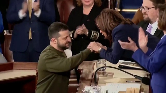 أميركا.. قيادات جمهورية بارزة تحذر من سياسة الشيك على بياض لأوكرانيا