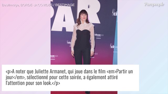 César 2023 : Monica Bellucci fait sensation dans une longue robe rouge très glamour, apparition remarquée